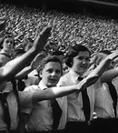 Femei sub steagul lui Hitler sau când vinovații nu plătesc