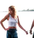 Filme la TV azi, 17 mai: „Atracție explozivă”, „Acolo unde cântă racii”, „Legionarul”, „Fără mișcări bruște”