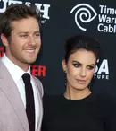 Armie Hammer a divorțat oficial de Elizabeth Chambers. Relația lor s-a destrămat după un val de acuzații tulburătoare aduse actorului