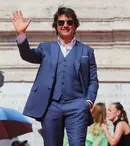Tom Cruise, luat cu asalt de fani la Roma. Actorul a uimit pe toată lumea la premiera Misiune: Imposibilă 7