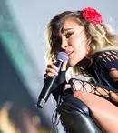 Lora, mesaj emoționant la trei ani și jumătate de la moartea mamei ei. „Ne înghițim lacrimile amare…”