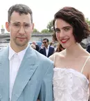 Margaret Qualley și Jack Antonoff s-au căsătorit. Primele imagini de la nuntă