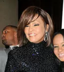 Bobbi Kristina Brown, deconectată de la aparatele care o ţin în viaţă?