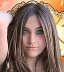 Paris Jackson e inspirată de jurnalul tatălui ei
