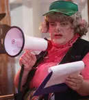 În episodul de diseară, Tanti Florica face terapie prin teatru