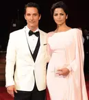 Fashion Police| Postul E! stă cu ochii pe ţinutele de la Gala Oscar 2014