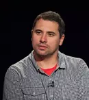 Regizorul Radu Jude, la Cannes cu scurtmetrajul „Trece și prin perete”