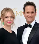 Josh Charles şi soţia lui, Sophie Flack, vor deveni părinţi