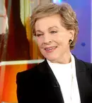 Actriţa Julie Andrews îşi scrie din nou memoriile