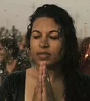 TLC difuzează „Credințele lumii”, o nouă serie prezentată de Oprah Winfrey