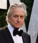 La 72 de ani și două Oscaruri, Michael Douglas va juca într-un serial de comedie produs de Netflix