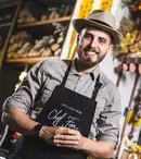 Chef Foa, fost jurat „MasterChef”, va prezenta „Cine-i Chefu’?”, noua emisiune culinară de la Kanal D