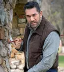 Actorul Eduardo Santamarina a vorbit pentru prima oară despre dependența de alcool: „Nu reușeam să mă opresc”