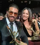 GALERIE FOTO. Can Yaman şi Demet Özdemir cântă împreună la “Vocea Turciei” de Revelion