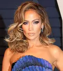 Cum a sărbătorit Jennifer Lopez împlinirea vârstei de 50 de ani