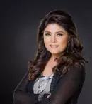 FOTO. Victoria Ruffo și-a schimbat radical look-ul pentru noua producție la care lucrează