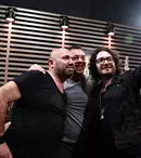 Pe 29 și 30 aprilie, Antena 1 difuzează două ediții speciale ale emisiunii „Chefi la cuțite”