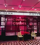 (P) Cum organizezi cele mai tari seri de filme, acasă