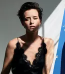 Paul Bettany și Claire Foy vor fi protagoniștii unei noi miniserii: „A Very English Scandal”