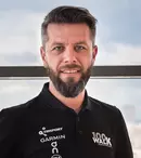 Daniel Osmanovici va merge în scaunul rulant, în cadrul acțiunii 100 kwalk, pentru a aduna fonduri pentru Hospice Casa Speranței