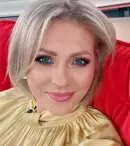 A spus din nou „Da!”. Mirela Vaida a fost cerută (iar) în căsătorie. Cum arată noul inel cu diamant al vedetei