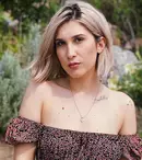Adda a răbufnit după o experiență neplăcută cu un grup de colindători. De ce au criticat-o fanii