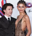 Tom Holland și Zendaya, surprinși în ipostaze tandre. Cum își petrec timpul cei doi actori