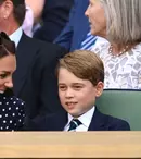 Prințul George, prima sa prezență în tribuna oficială de la Wimbledon. Viitorul rege a ținut trofeul în brațe. „Să nu-l scapi!”