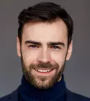 Cine este iubita lui Denis Hanganu, actorul din serialul „Clanul”. „Totul a început în timpul unei veri ca nicio alta”