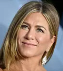 Jennifer Aniston, surprinsă la cină cu un actor celebru. Se pare că cei doi negociază pentru un nou proiect