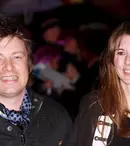 Jamie Oliver și soția sa și-au reînnoit jurămintele de nuntă în Maldive. Cine a participat la ceremonia specială
