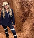 Interviu cu Melanie Wood, căutător de aur în Australia