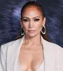 Prin ce momente dificile trec copiii lui Jennifer Lopez. Cu ce se luptă gemenii artistei. „Eu le-am făcut asta”