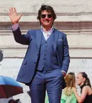 Tom Cruise, luat cu asalt de fani la Roma. Actorul a uimit pe toată lumea la premiera Misiune: Imposibilă 7