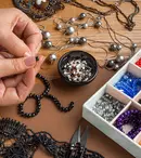 De ce sunt atât de populare bijuteriile handmade?
