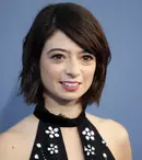 Kate Micucci, actrița din „Big Bang Theory”, diagnosticată cu cancer pulmonar, deși nu a fumat o singură țigară în viața ei. A fost operată de urgență