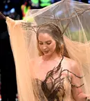 Cele mai neinspirate ținute de la Met Gala 2024. Lana del Rey și modelul Gigi Hadid, criticate pentru rochiile alese