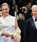 Richard Gere și Uma Thurman au făcut spectacol pe covorul roșu de la Cannes. Cei doi actori au prezentat filmul „Oh, Canada”