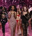 „Îngerii” de la Victoria's Secret s-au întors după o pauză de 6 ani. O româncă a defilat pe podium alături de manechine celebre