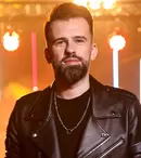 Florin Ristei, imagine rară din copilărie alături de fratele său. Reacția amuzantă a artistului: „Nu prea am poze cu mine îmbrăcat”