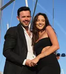 Oana Zara a fost cerută în căsătorie de Bogdan Medvedi, după 11 ani de relație. Primele imagini cu inelul de logodnă