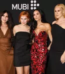 Rumer Willis, dezvăluiri inedite despre viața de familie. La 36 de ani, încă doarme cu mama sa și face baie cu surorile