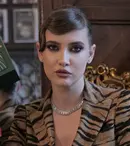 Cum arată Iulia Albu complet nemachiată, la 44 de ani. S-a pozat singură în pat de ziua ei
