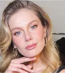 Burcu Biricik, schimbare spectaculoasă de look la 36 de ani: actrița din „Fata de la fereastră” și-a uimit fanii