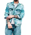 Cum să asortezi jachetele din denim cu diferite tipuri de pantaloni