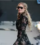 Adio, Barbie! Margot Robbie uimește în „Wuthering Heights”: Rochia gotică și pantofii cu tocuri amețitoare care au încins internetul
