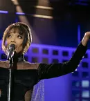 I Wanna Dance with Somebody (2022). Portretul complex al lui Whitney Houston: succes, muzică și drame personale