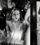 Sophie Turner, apariție incendiară la 30 de ani! Cum arată „rochia nud” din cristale care a lăsat pe toată lumea fără cuvinte