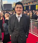 A mâncat lângă DiCaprio și a vorbit cu Lanthimos! Povestea fascinantă a unui tânăr actor român la premiile BAFTA
