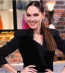 Chefi la cuțite, ediția de marți, 3 martie 2026. Cine vine la jurizarea amuletei și povestea concurentului care a gătit pentru Brad Pitt